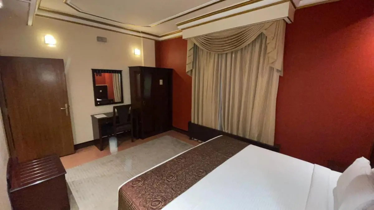 Al Mansour Grand Hotel 9